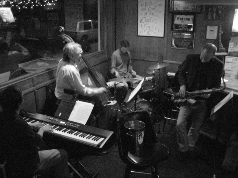 CBQ at the Oyster House